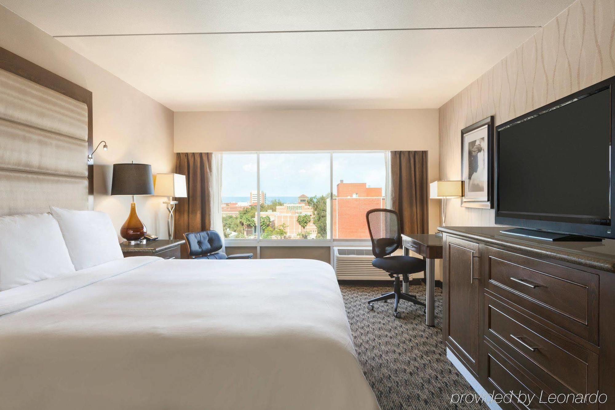 Usc 4* Los Angeles